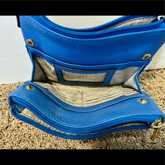 Michael Kors blue pebbled leather triple compartment wallet crossbody - Picture 6 of 7
